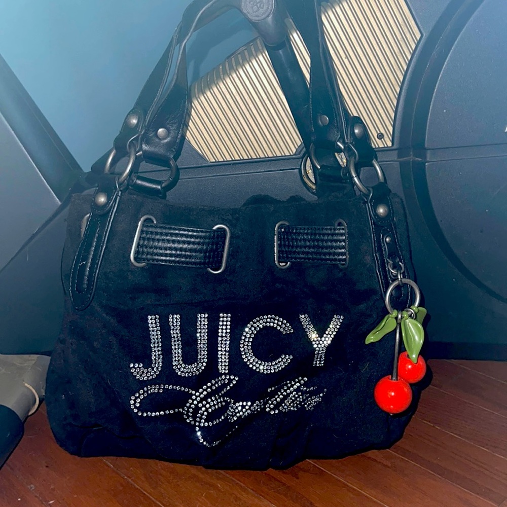A juicy couture purse in great shape